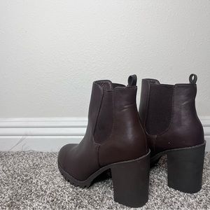Top Moda brown heeled booties
